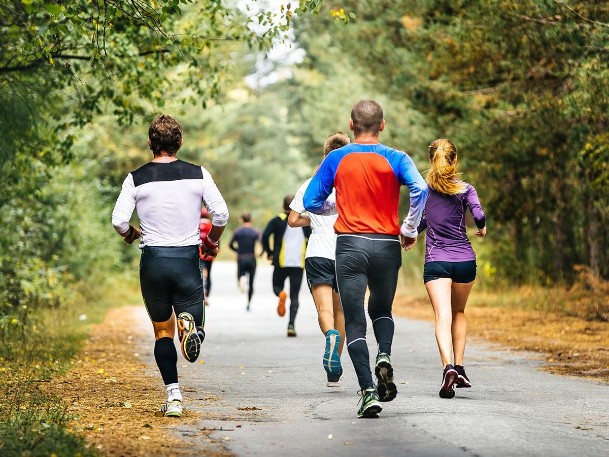 Vous devriez courir au moins trois fois par semaine pour une course à pied de 5 km.