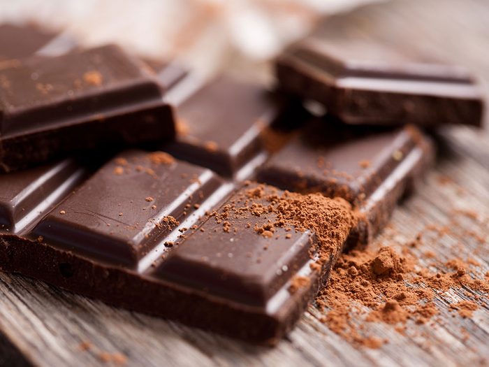 Les bienfaits du chocolat: il pourrait faire baisser le taux de cholestérol.