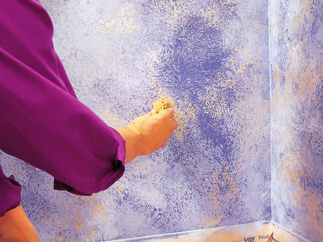 Choisir sa couleur de peinture et peindre les murs  lponge.