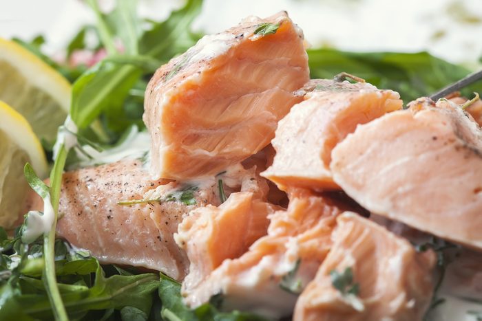 Une recette santé de saumon poché.