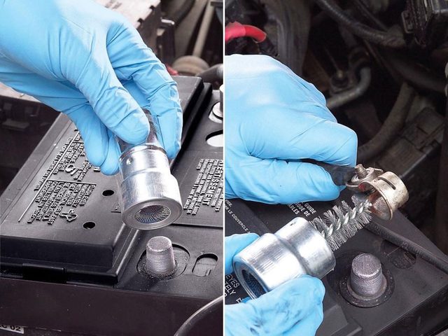 Nettoyer les cosses de batterie pour prparer sa voiture pour l'hiver.