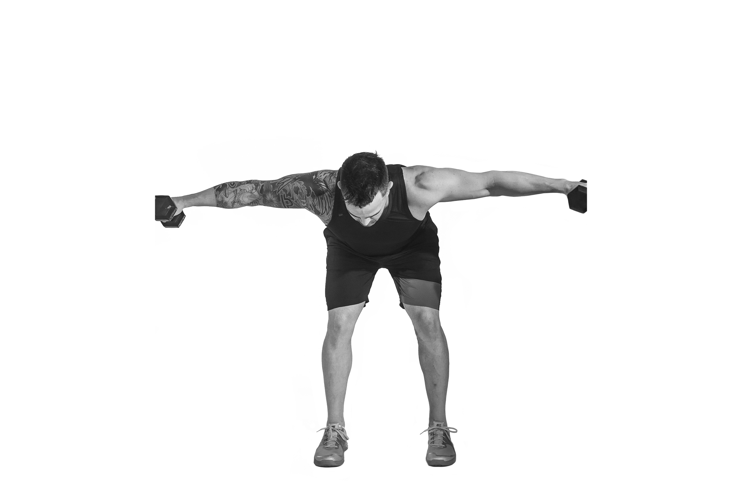 L’élévation latérale fait partie des exercices recommandés pour muscler le haut du corps.
