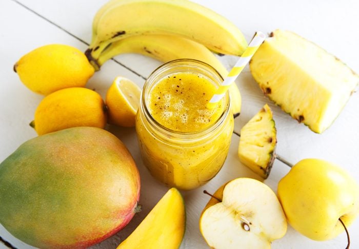 Une recette de smoothie à la banane et mangue