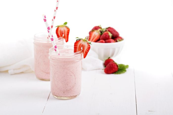 Une recette de smoothie avec du lin et des fraises