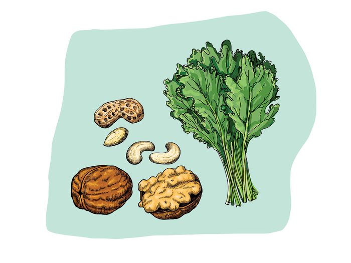 Chou kale et noix font partie des combinaisons alimentaires efficaces.