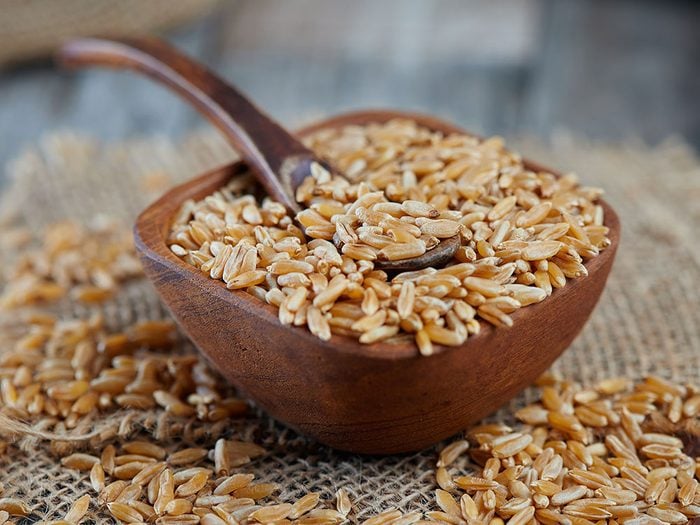Le khorasan (kamut) est l'un des grains anciens nutritifs et riches en protéines.