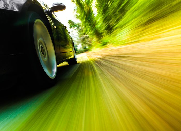 Meilleures applications pour amateurs de voitures sport : Dynolicious et aCar