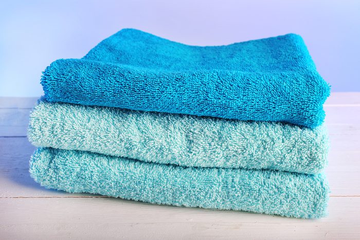 Le sel d'epsom est utile pour assouplir les serviettes.