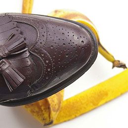 3. Astiquer argenterie et chaussures en cuir