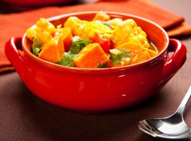 Curry de lentilles, kale et courge butternut