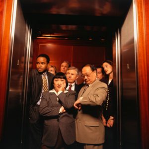 Comment prendre l'ascenseur sans faire sortir les autres de leurs gonds