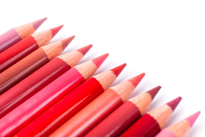 Faux-pas cosmétique: utiliser un crayon à lèvres trop foncé