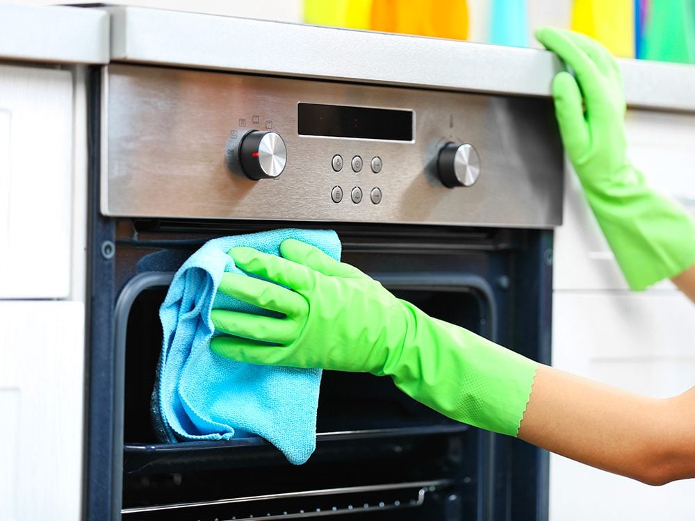 Les meilleures solutions pour nettoyer votre machine à laver - La Fourche