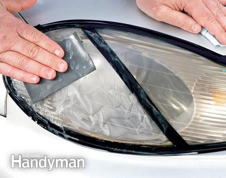 Restaurer la lentille opaque d'un phare de voiture