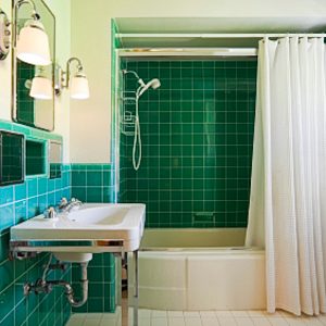 5. Lavez vos rideaux de douche