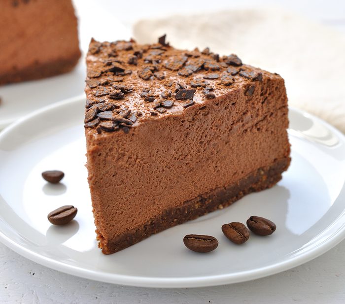 Une torte au chocolat santé, parmi les meilleures recettes de desserts santé au chocolat. 