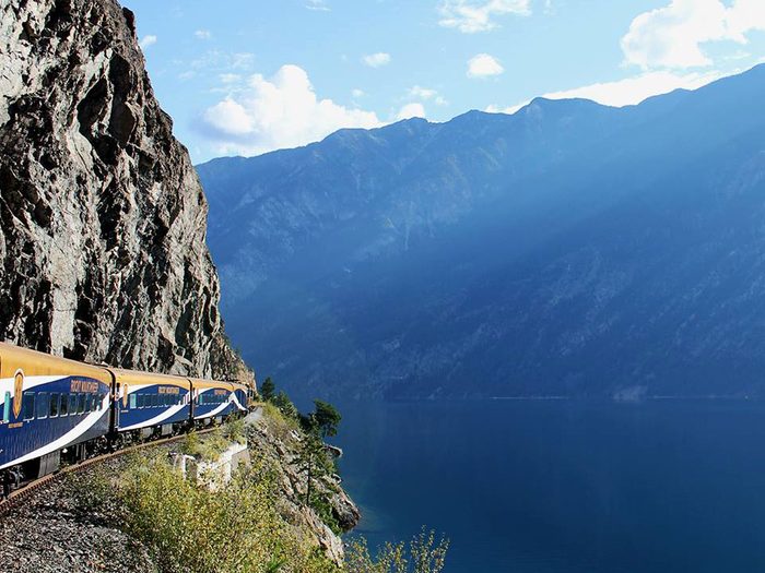 5. Le Rocky Mountaineer