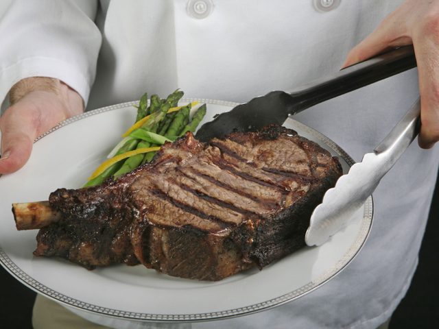 4e secret de cuisson pour un steak russi: valuer manuellement votre cuisson