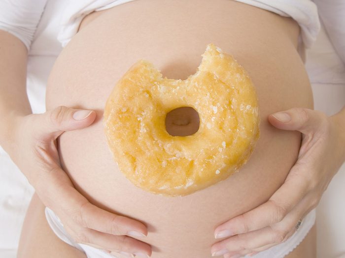 5. Votre poids dépend aussi des habitudes de votre mère durant sa grossesse