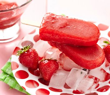 Bâtonnets glacés aux fraises