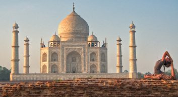 Yoga au Taj Mahal