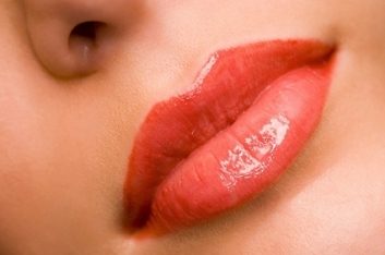 3. Lèvres pulpeuses