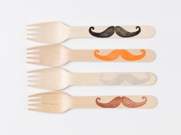 Fourchettes en bois à moustaches de Sucre Shop