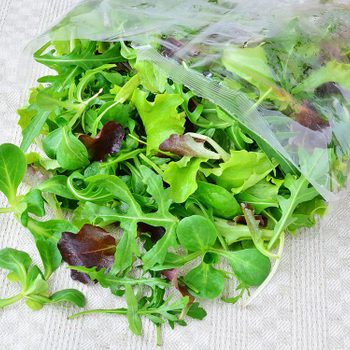 Aliments à ne pas racheter: la salade en sachet.