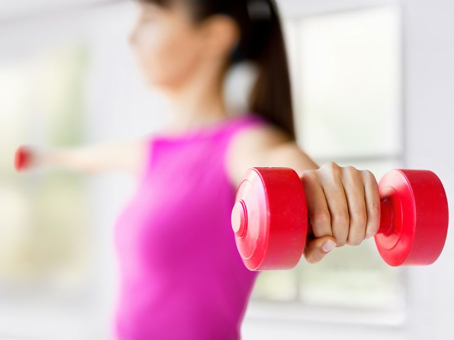 Augmentez votre métabolisme en faisant de petits exercices à la maison.