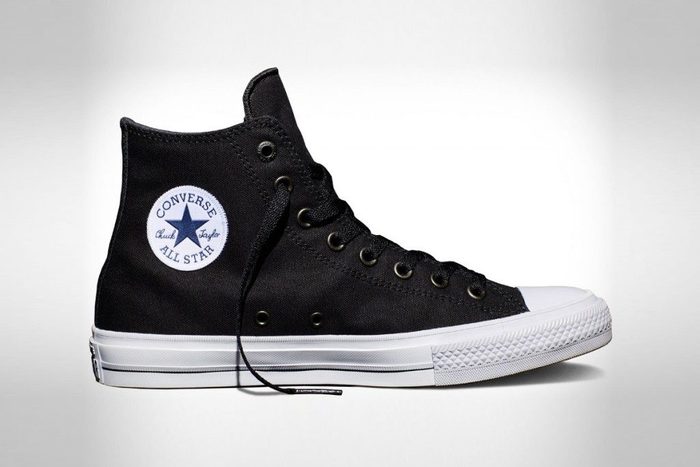 Les Converse, une chaussure d'été mode et confortable. 