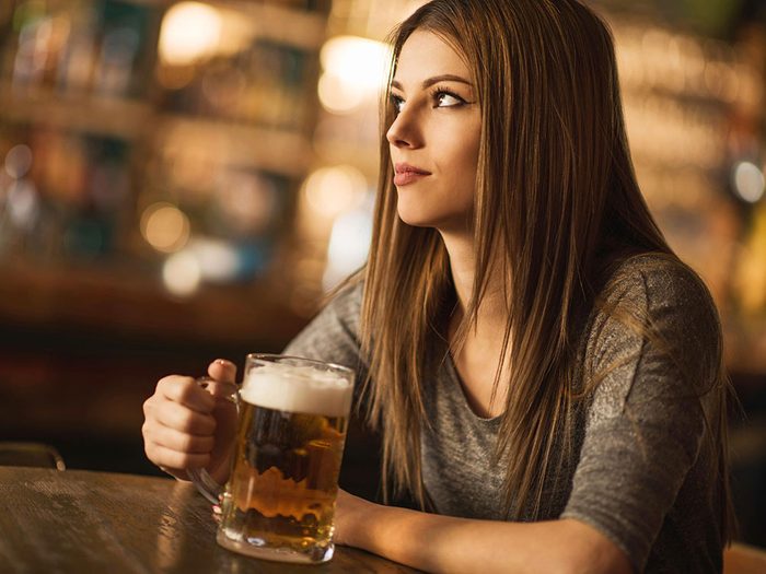Pour réduire sa consommation d'alcool: il ne faut jamais boire pour trouver du réconfort.