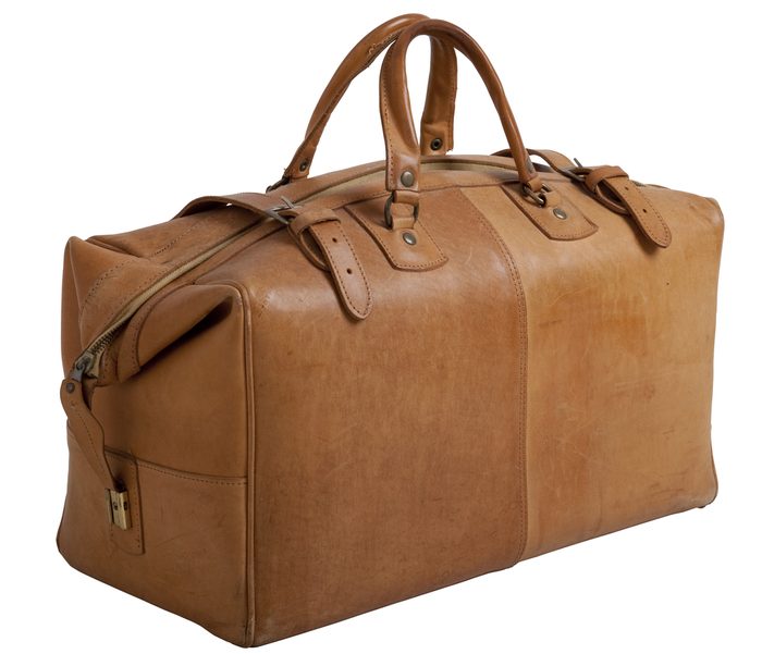 Un sac pour les voyages est essentiel, choisissez-en un de bonne qualité et intemporel. 