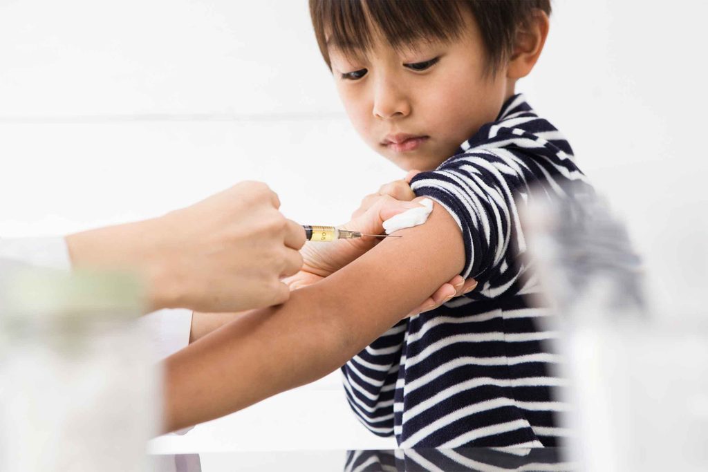 Les enfants peuvent (et doivent!) se faire vacciner. 