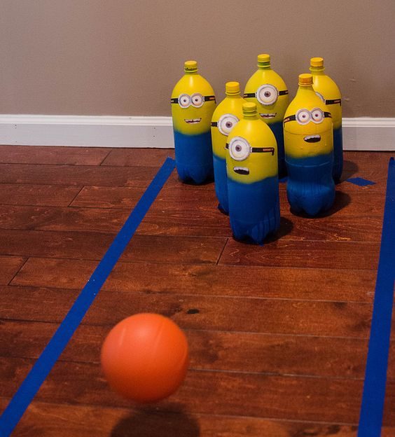 Bowling en jaune et bleu Minions