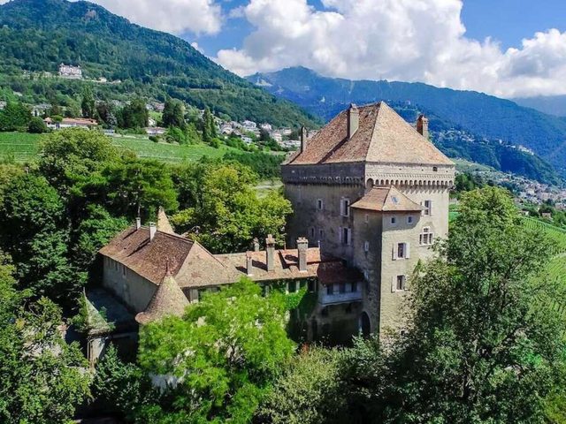 Chteau Du Chatelard Suisse Via Airbnb