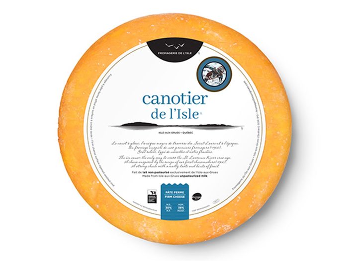 Le Canotier de l’Isle fait partie des fromages du Québec à découvrir.