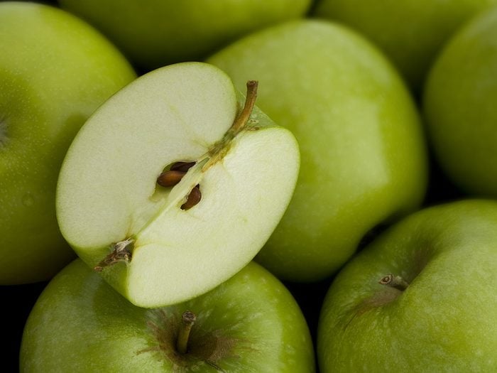Les pépins de pomme font partie des aliments qui peuvent être mortels!
