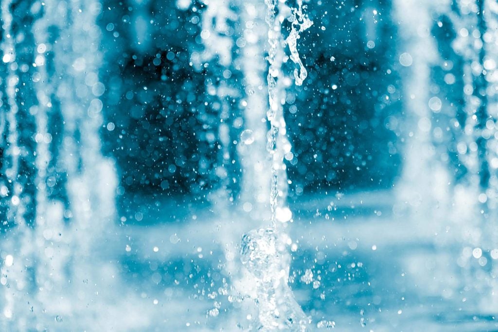 Mythe: l’eau est conductrice d’électricité
