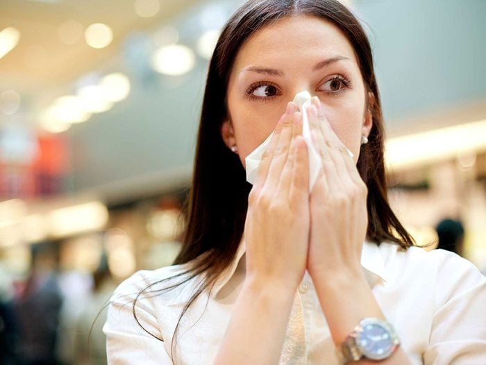 L'odeur de la sueur joue un rôle important comme moyen d'alerte aux maladies contagieuses.