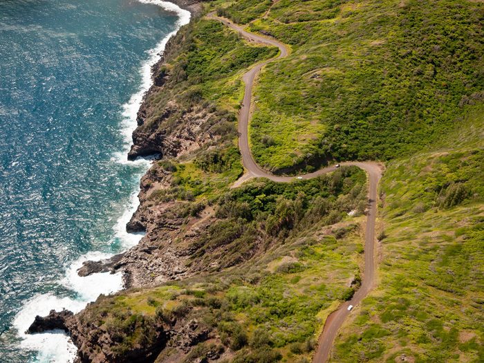 La Kahekili Highway à Hawaï fait partie des routes les plus dangereuses au monde.