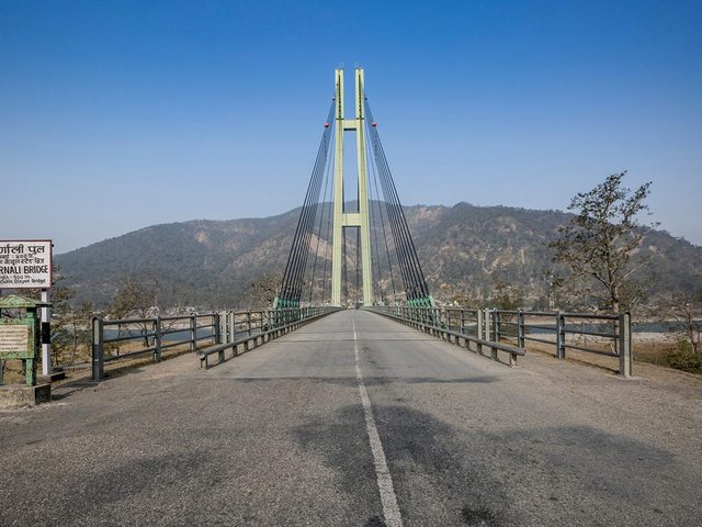 La route de Karnali au Npal fait partie des routes les plus dangereuses au monde.