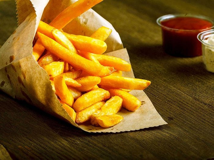 Pour perdre votre graisse abdominale, oubliez les aliments frits.