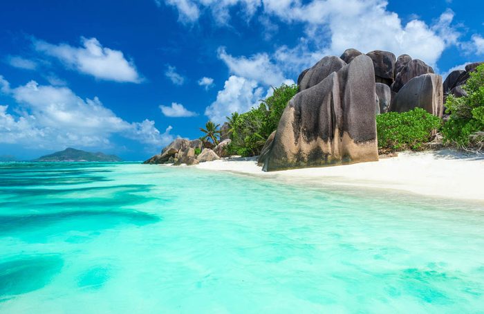 Le petit pays Des Seychelles est un archipel de 115 îles.