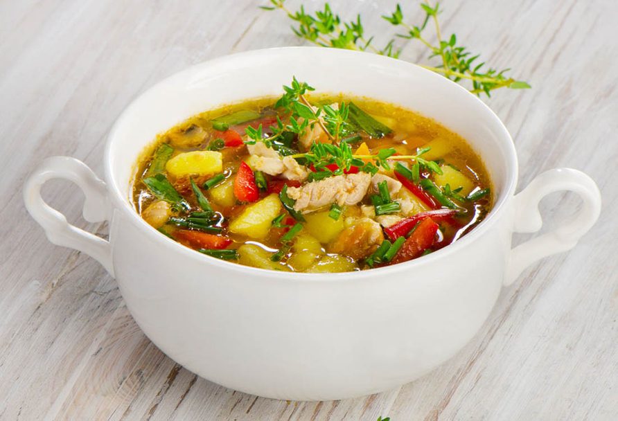 Boîtes à lunch : préparez une soupe au poulet à l'italienne.