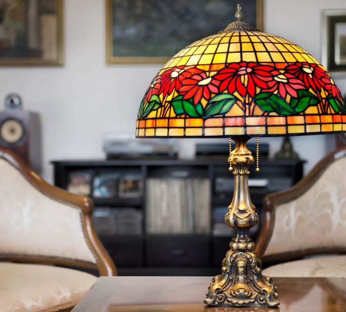 Votre maison vous fait vieillir si vous adorez les lampes Tiffany.