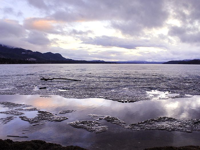 Le Lac Lakelse est l'un des endroits les plus froids au Canada.