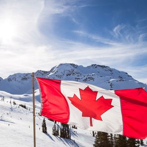 Voici 18 destinations excitantes pour profiter de l’hiver au Canada.