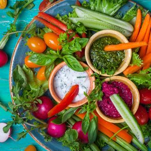 Pour manger santé, préparez toujours toujours un hors-d'oeuvre de légumes.