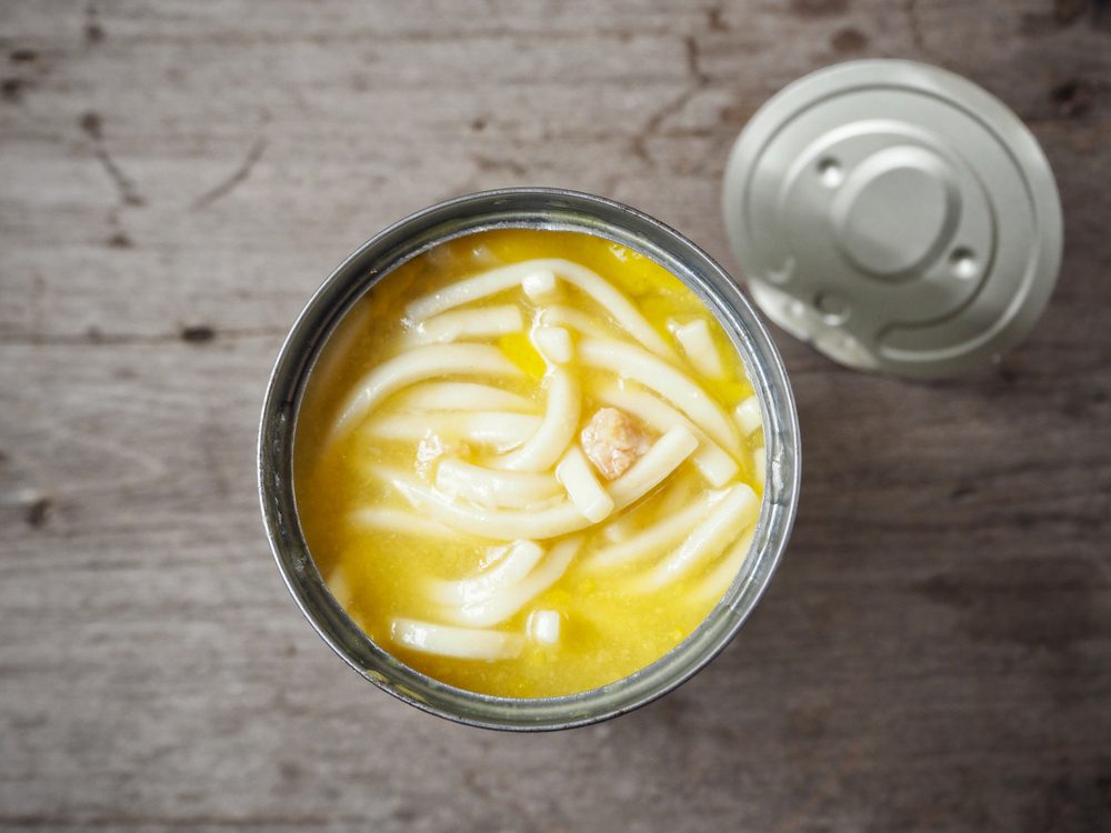 Aliment anti-cellulite : évitez la soupe en boite.