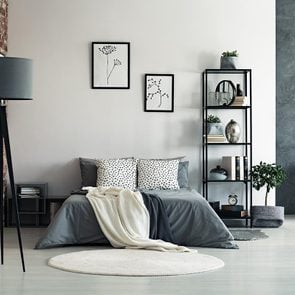 Pour une dco minimaliste, misez sur la couleur gris.